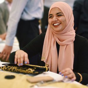 Meet your Posher, Sana